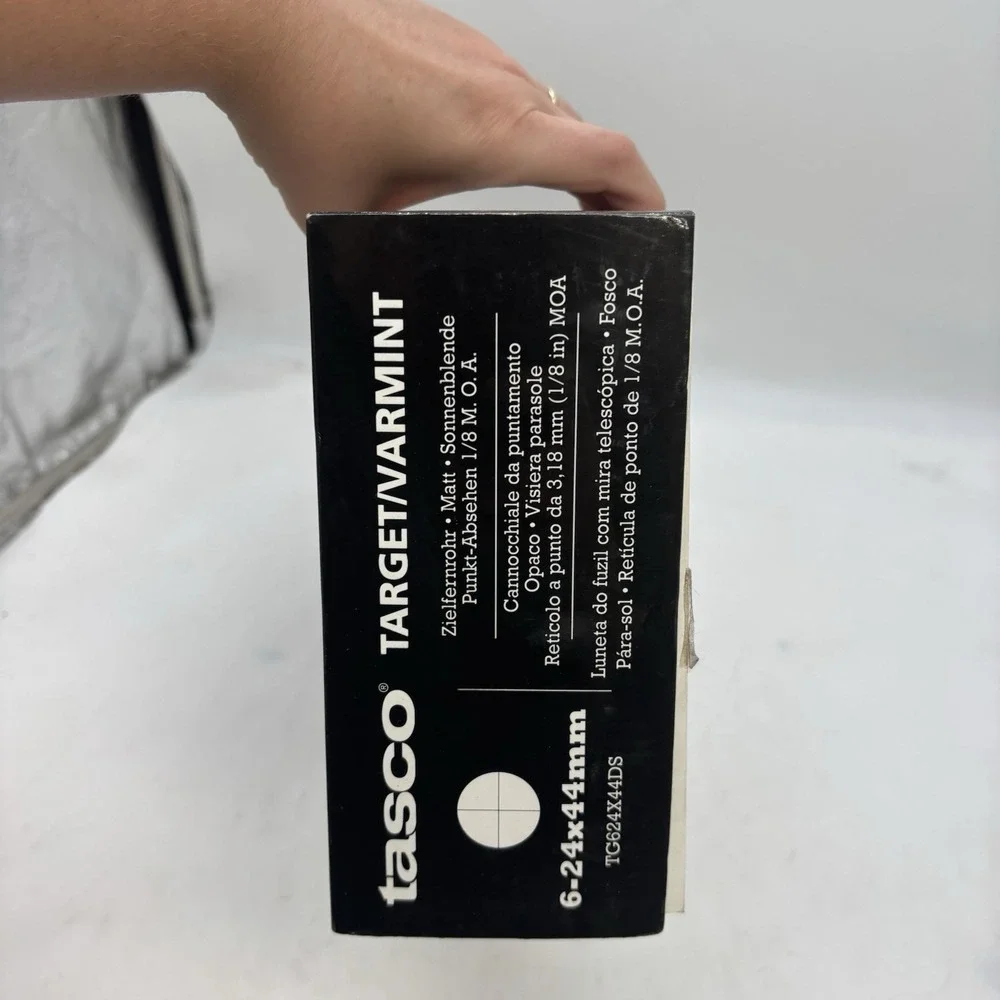 Tasco TG104050DS 10-40x50 Target Varmint Riflescope NEW IN BOX 1/8 MOA Dot